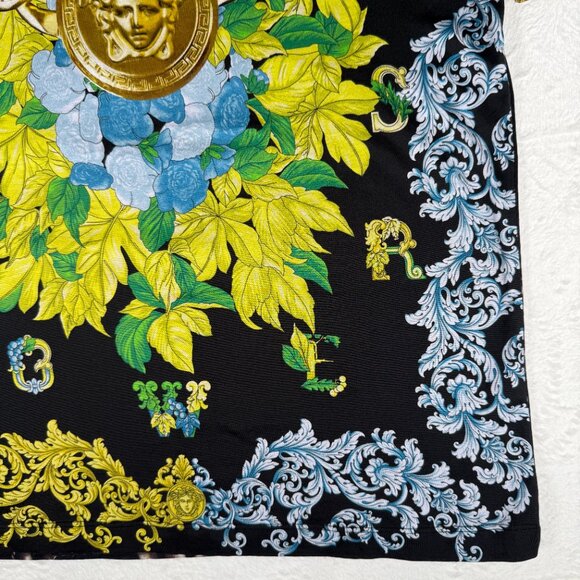 Versace Medusa Head with Chains Rare Limited Edition Large Tshirt. One of a Kind - Picture 8 of 16